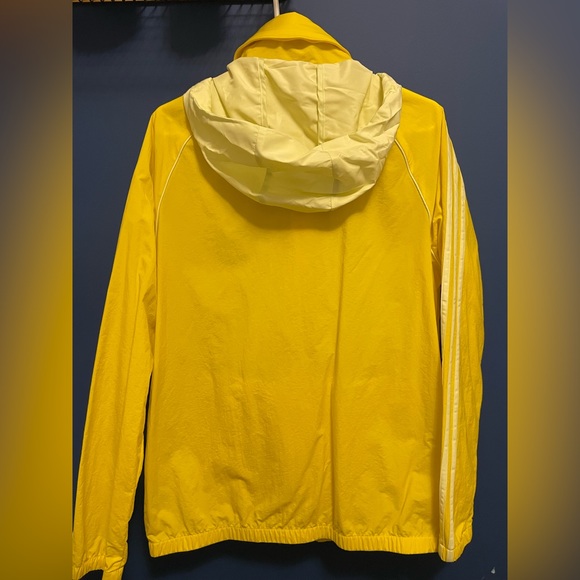 Adidas jacket - Picture 2 of 3